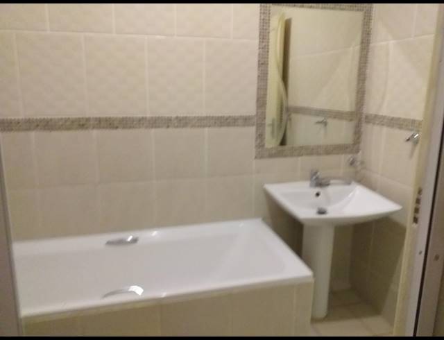 3 BEDROOM FLAT TO LET IN WARNER BEACH